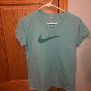 Nike tee shirt
